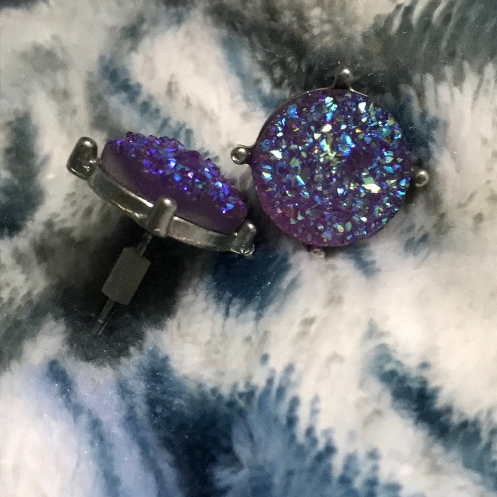 Earings